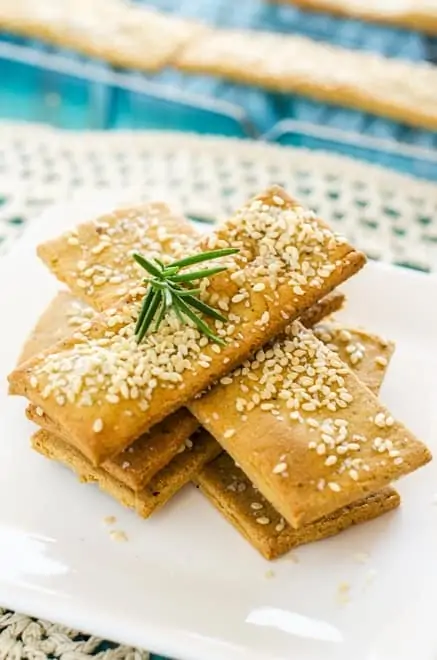 Quinoa Chickpea Crackers - WendyPolisi.com