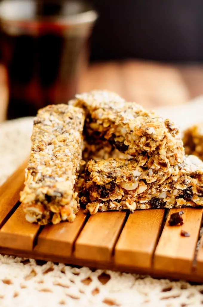 salted-nutty-quinoa-bars-2