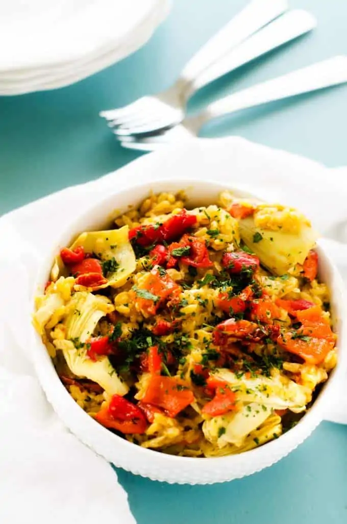 Gluten Free Orzo with Artichokes, Sun Dried Tomatoes & Roasted Red Peppers