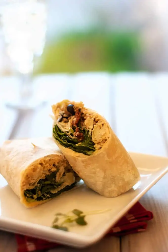 These Easy & Delicious Mediterranean Quinoa Wraps make a fabulous healthy lunch or light summer dinner.